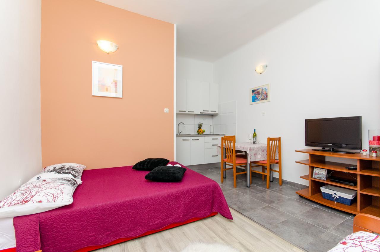 Classy Apartment Center Сплит Екстериор снимка