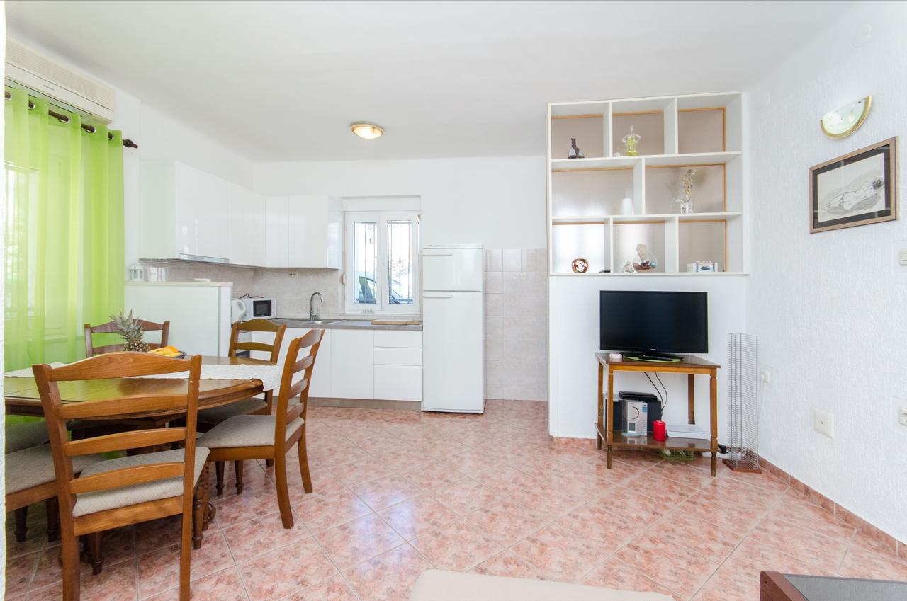 Classy Apartment Center Сплит Екстериор снимка